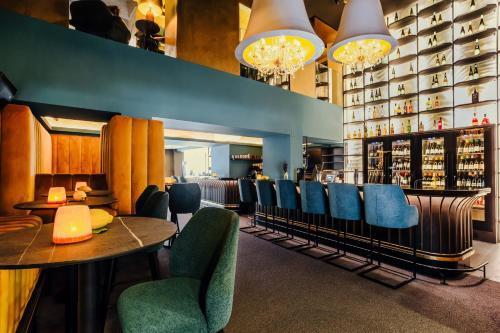 hotel image 9