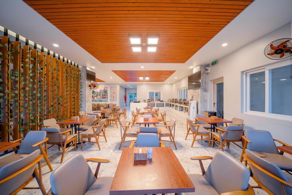 hotel image 11