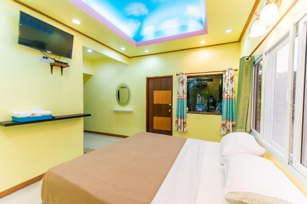 hotel image 12