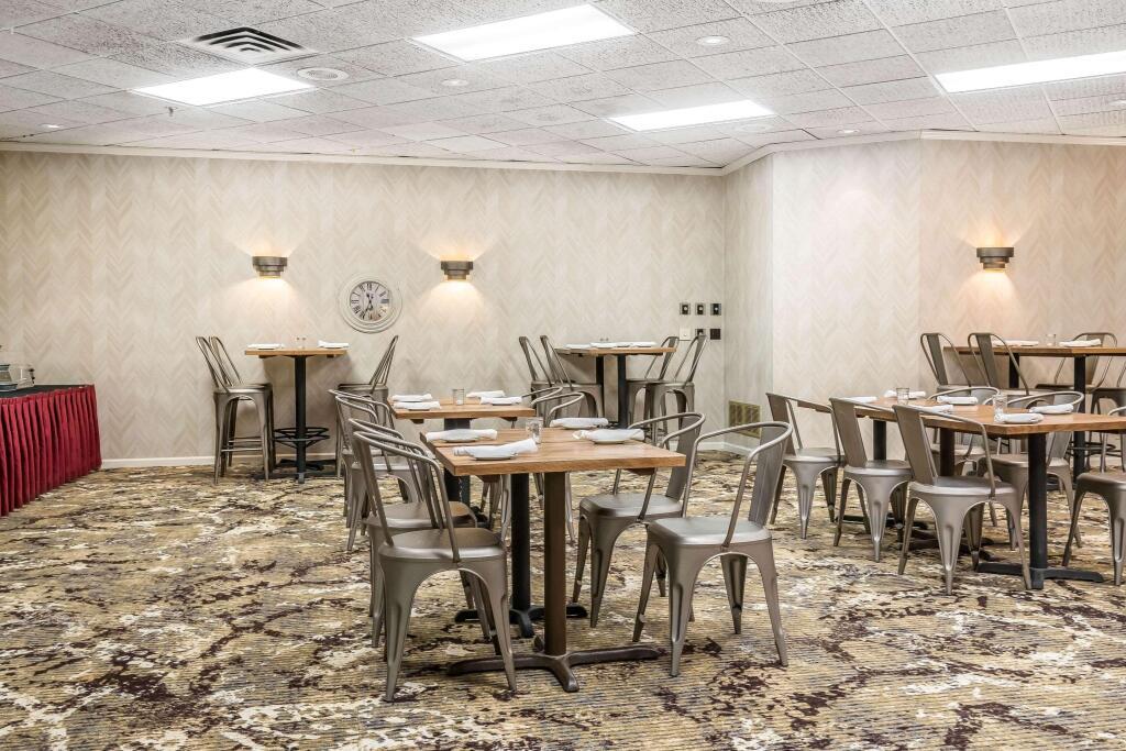 hotel image 16