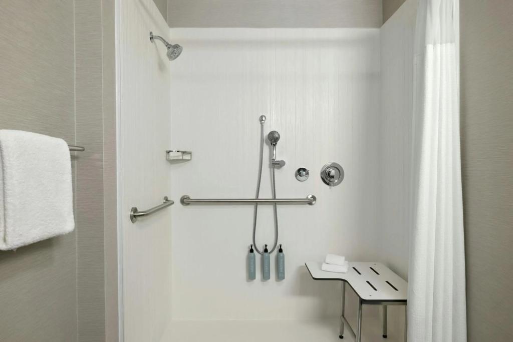 hotel image 16