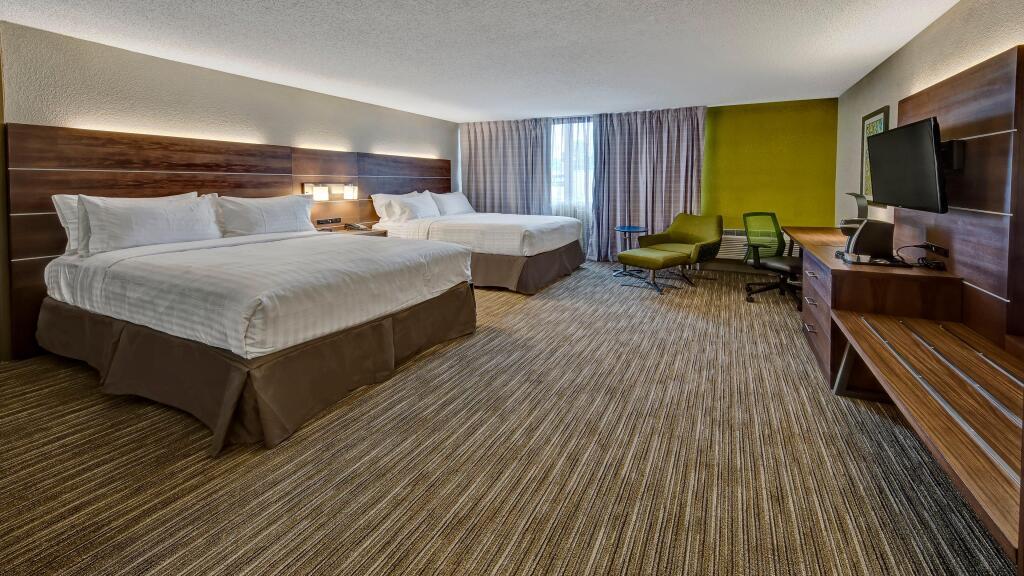 hotel image 12