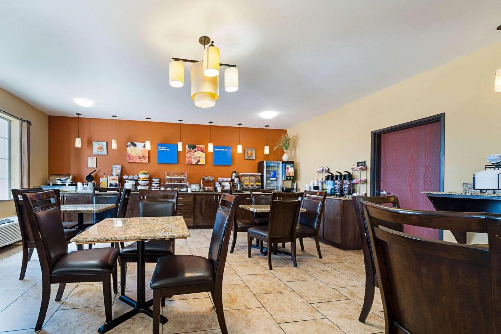 hotel image 13