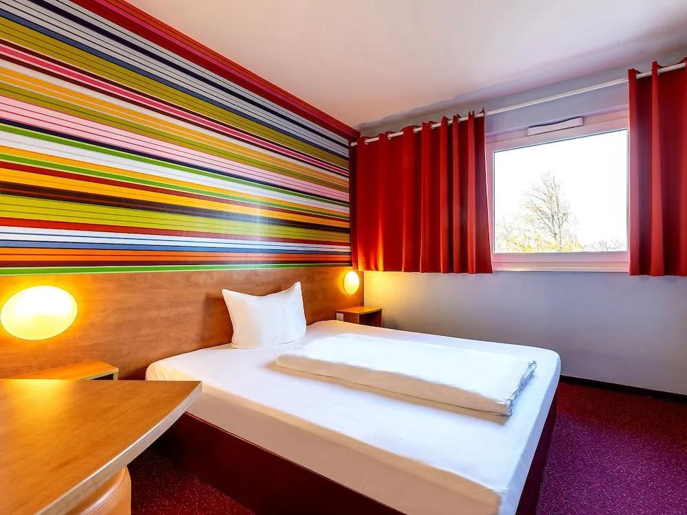 hotel image 5
