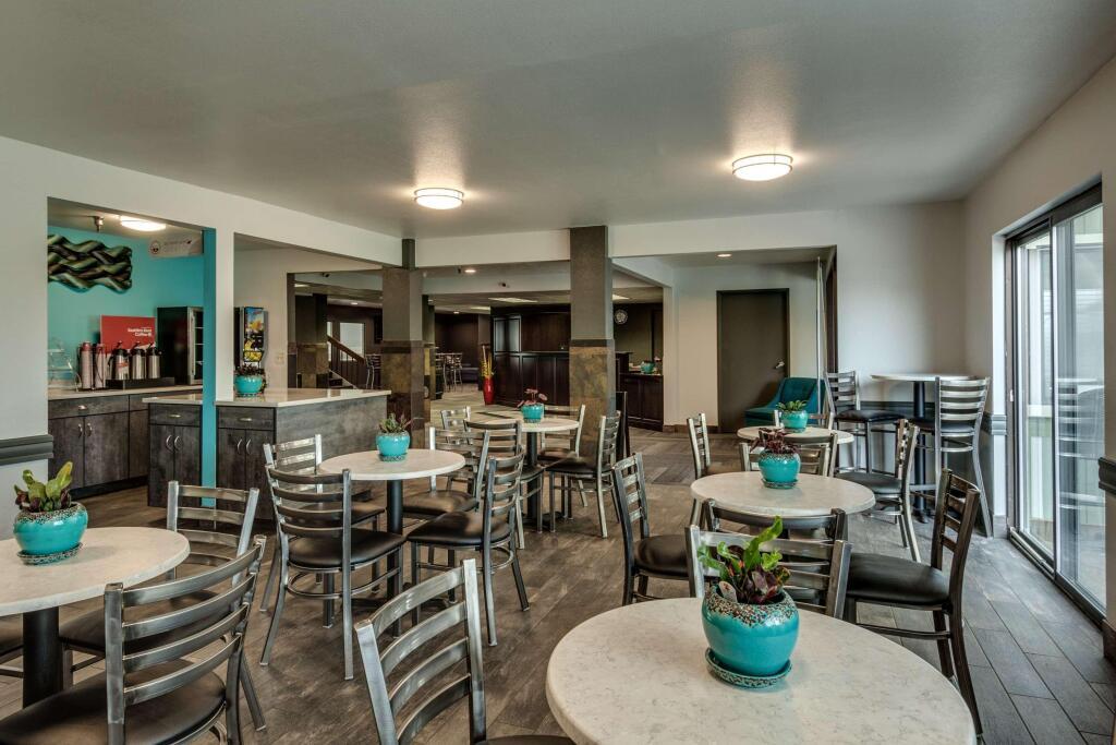 hotel image 8
