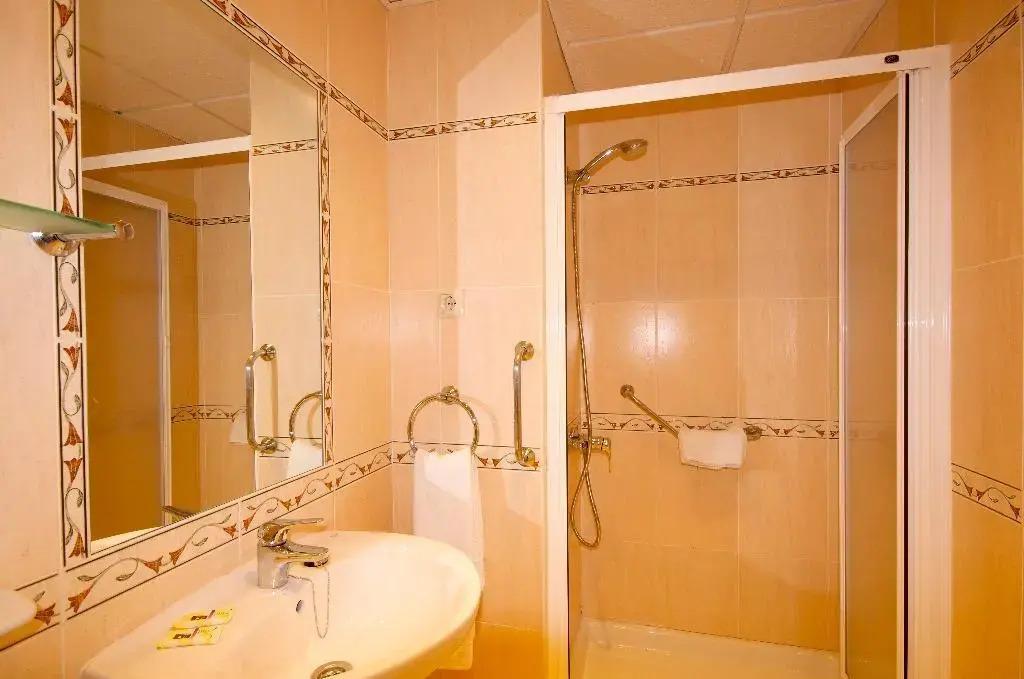 hotel image 16