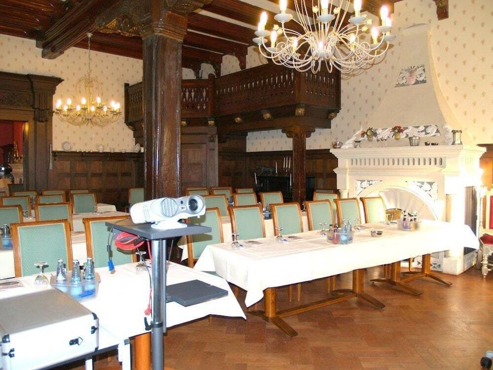 hotel image 10