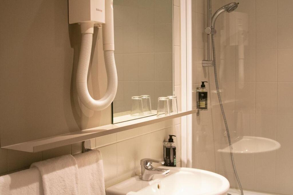 hotel image 12