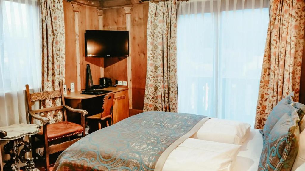 hotel image 9