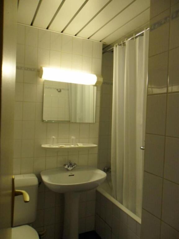 hotel image 12