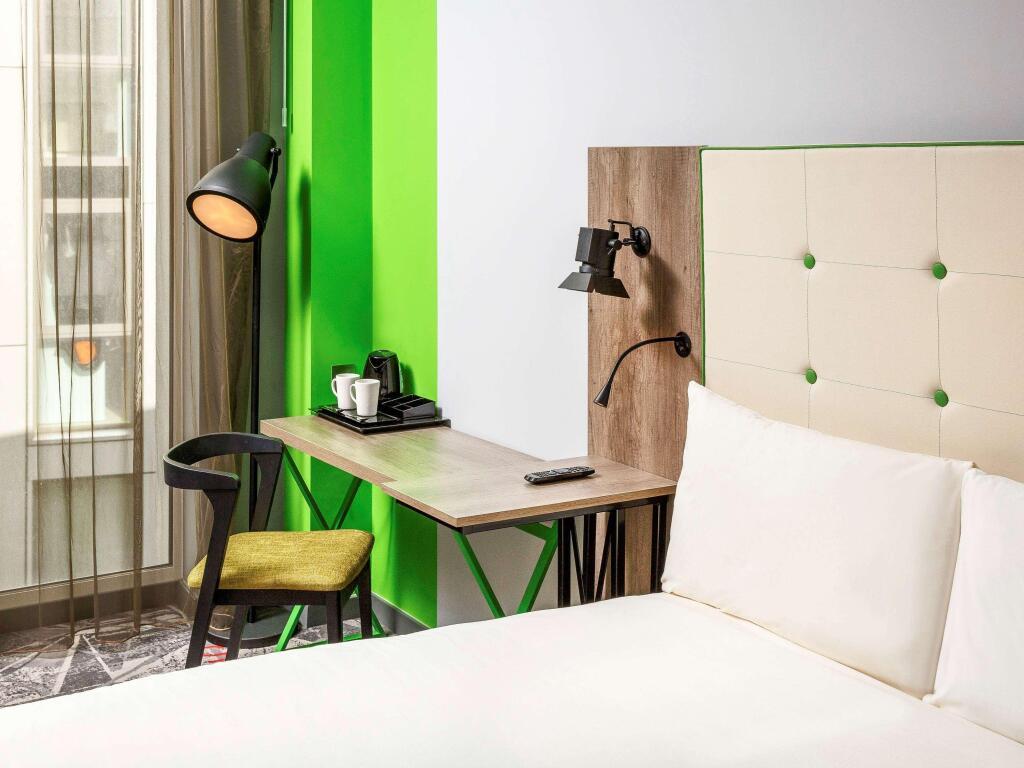 hotel image 13