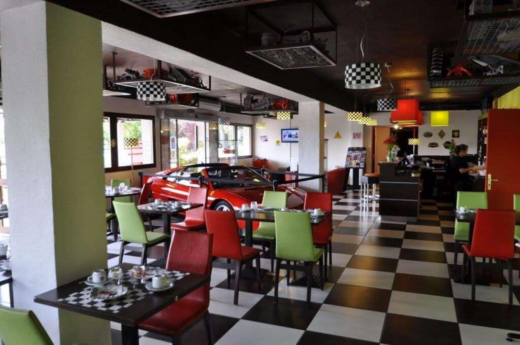 hotel image 5