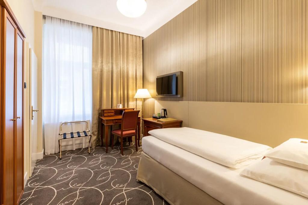 hotel image 40