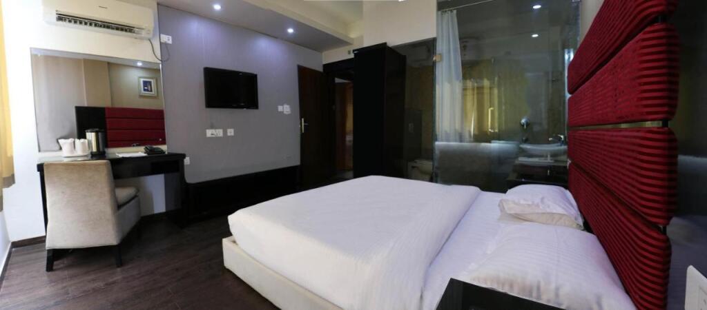 hotel