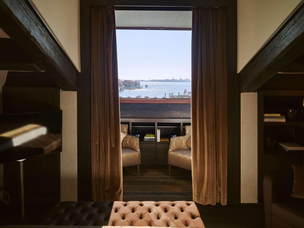 hotel image 15