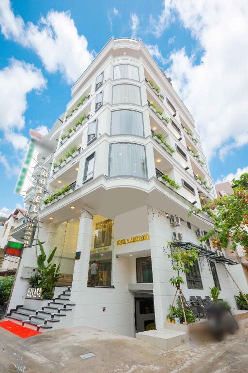 hotel image 8