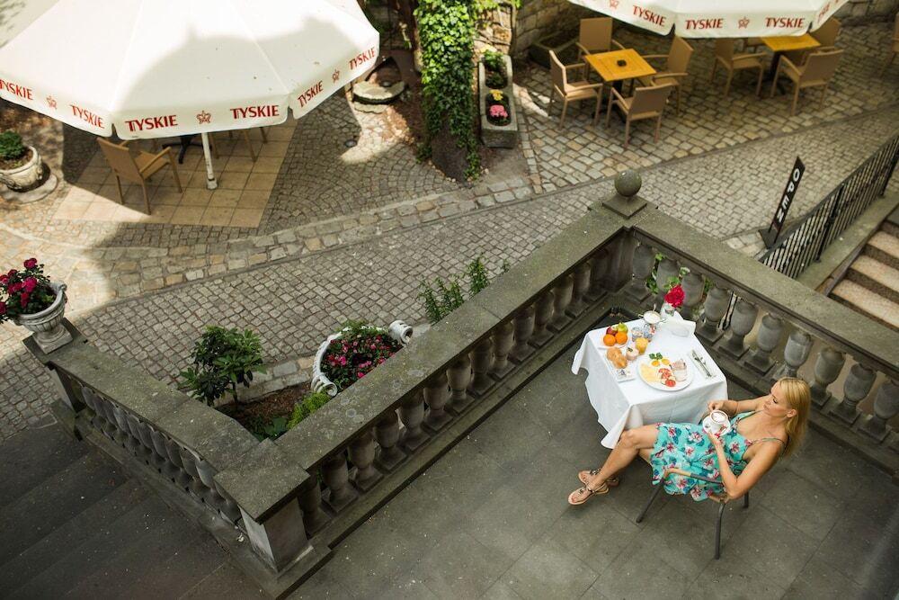 hotel image 9