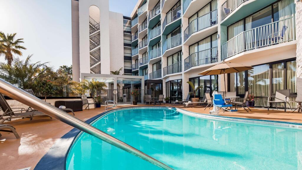 hotel image 8