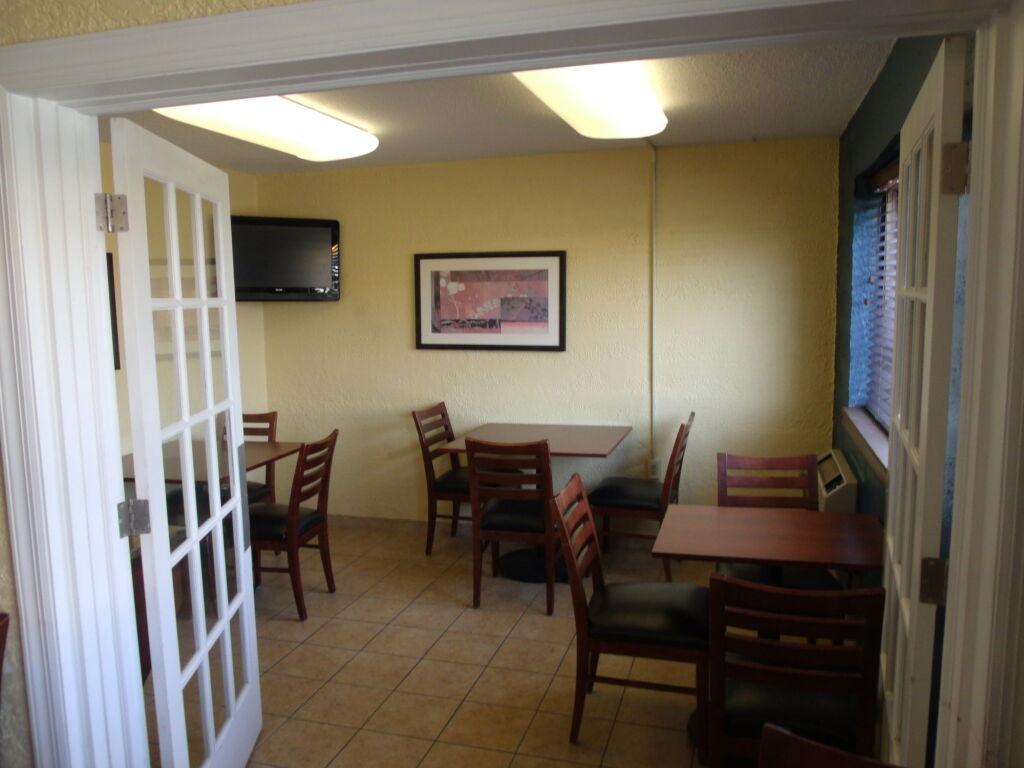 hotel image 9