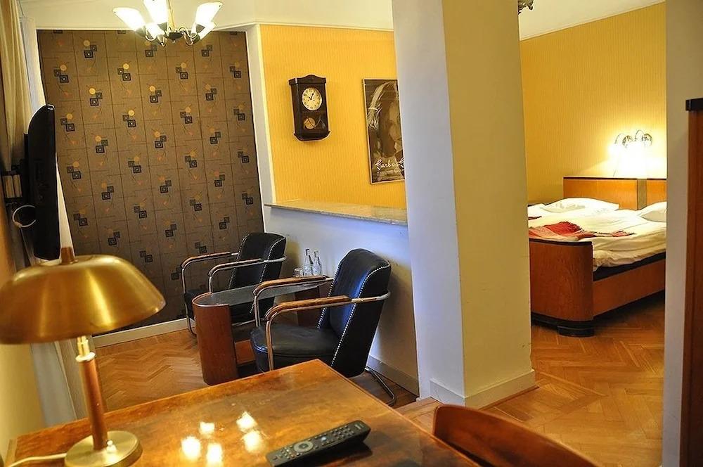 hotel image 15