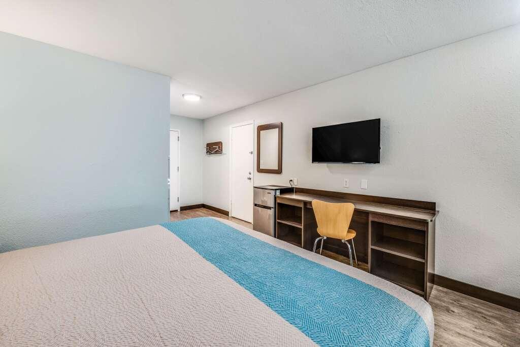 hotel image 16