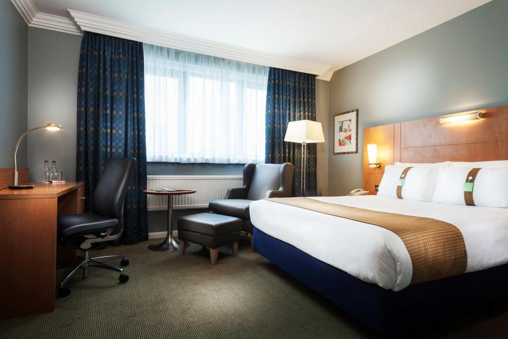 hotel image 9