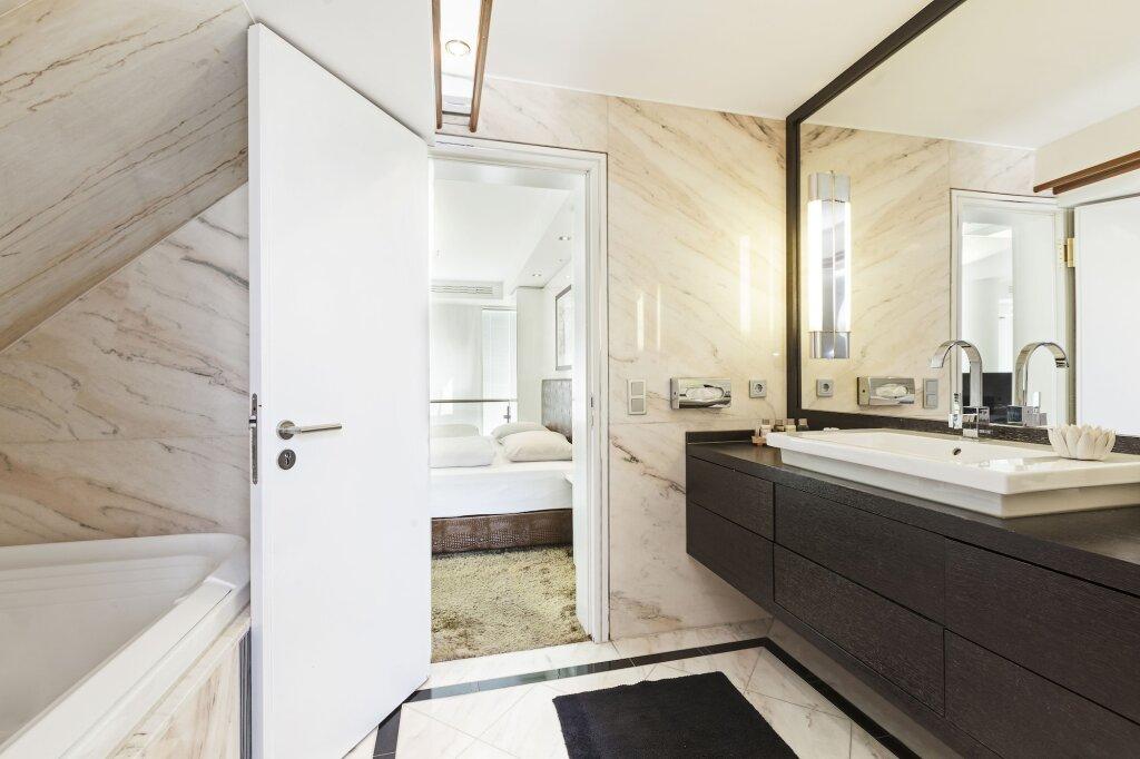 hotel image 32