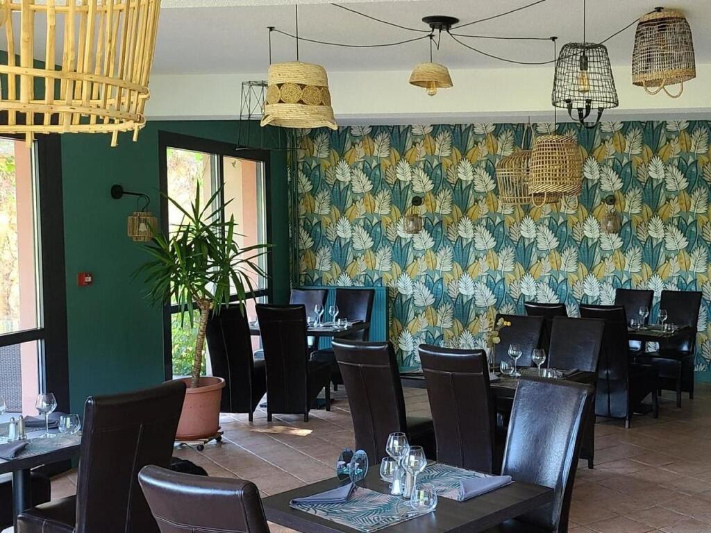 hotel image 9