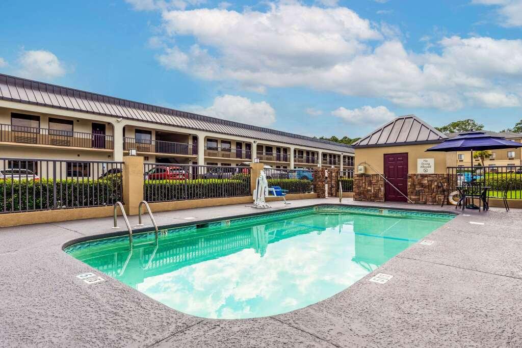 hotel image 10