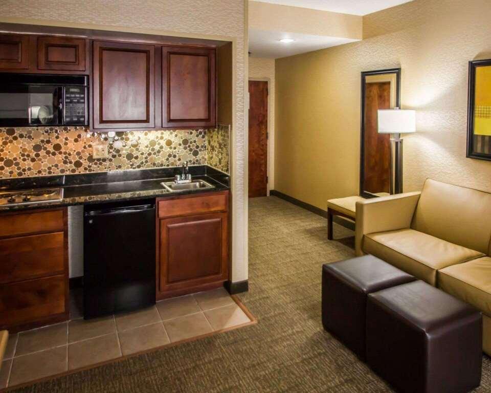 hotel image 39