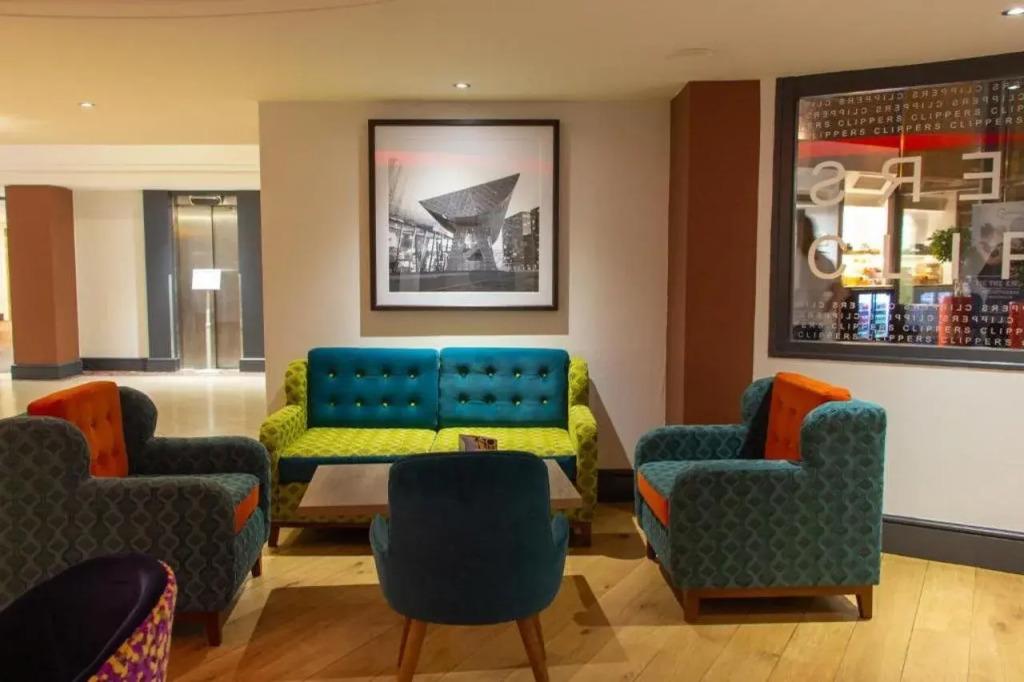 hotel image 12