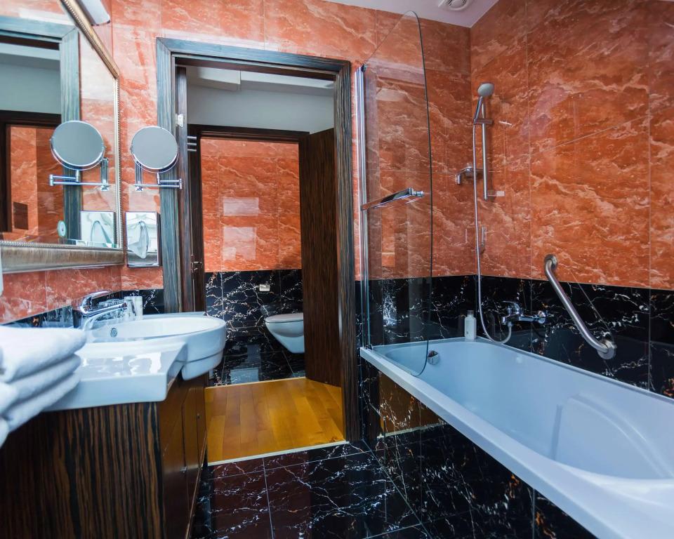 hotel image 11