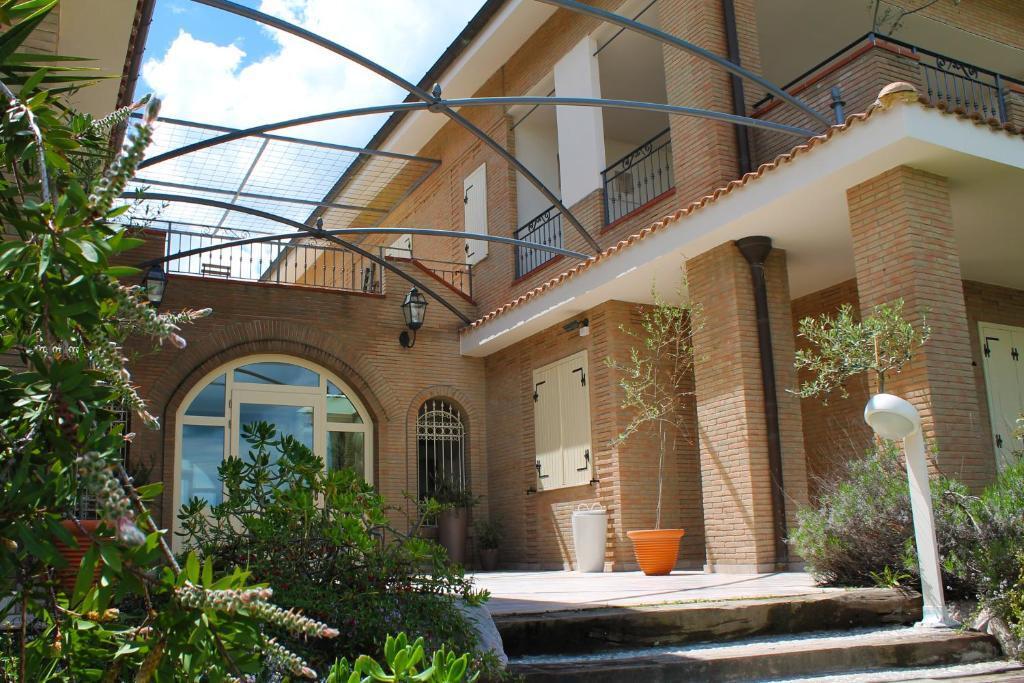 hotel image 10