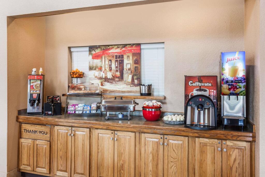 hotel image 12