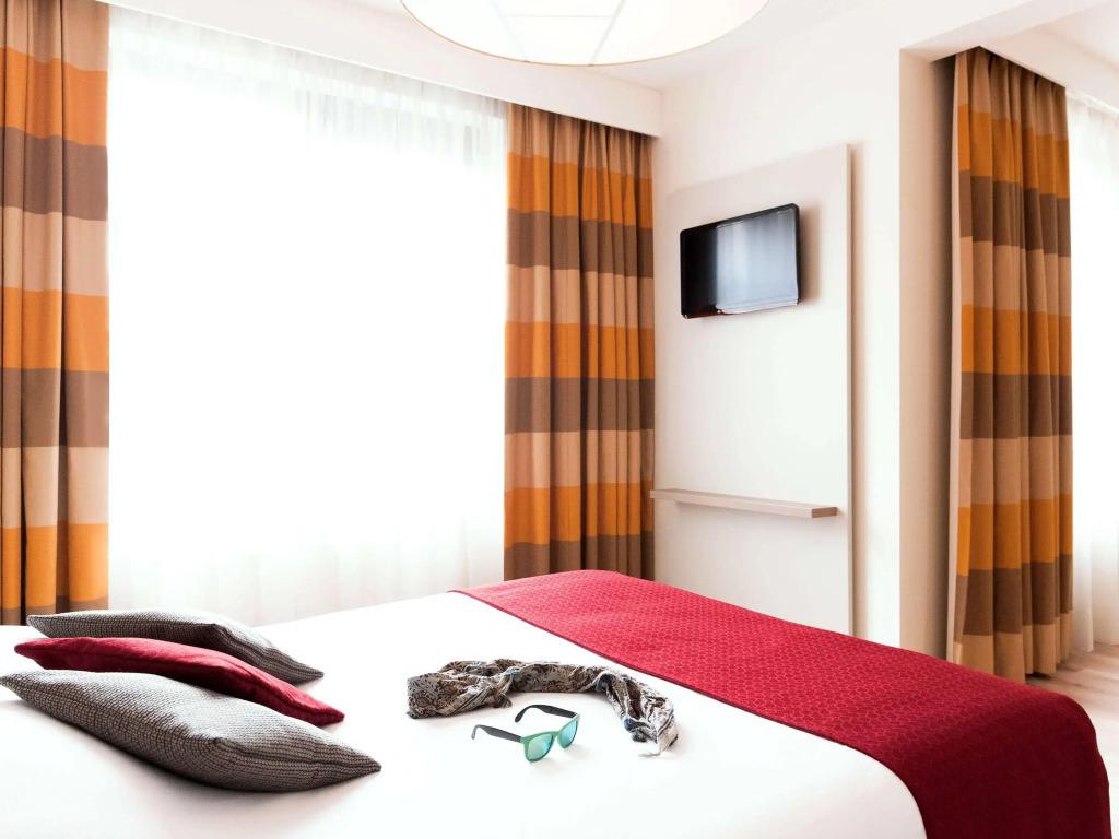hotel image 10