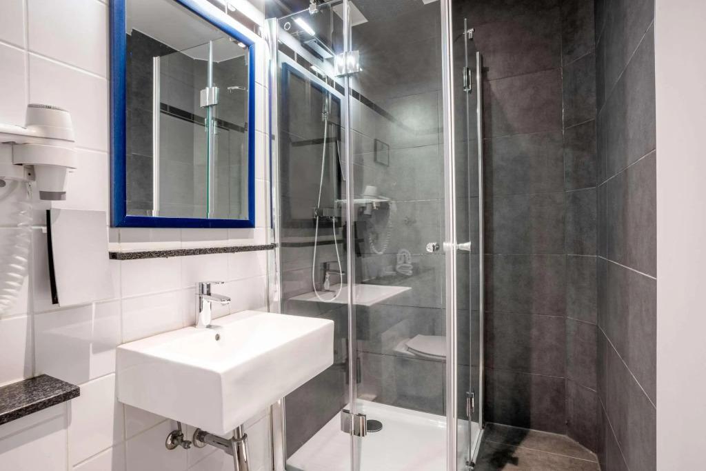 hotel image 16