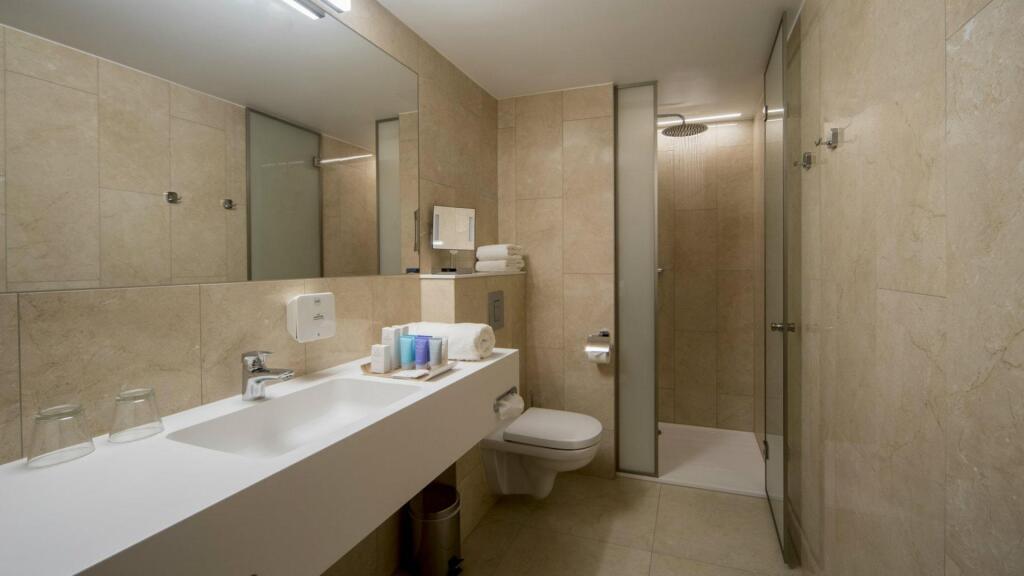 hotel image 12