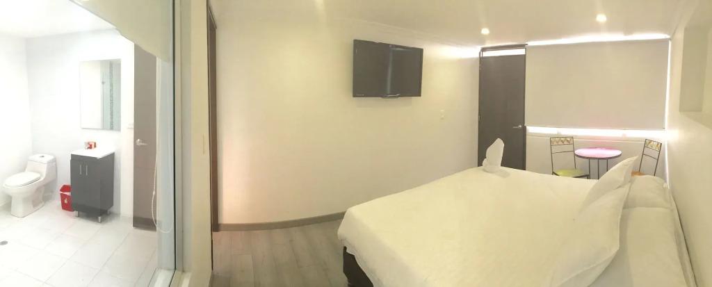 hotel image 10