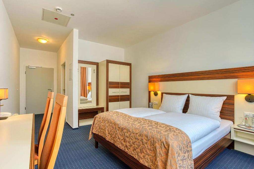 hotel image 16