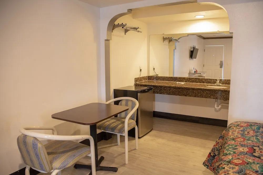 hotel image 11