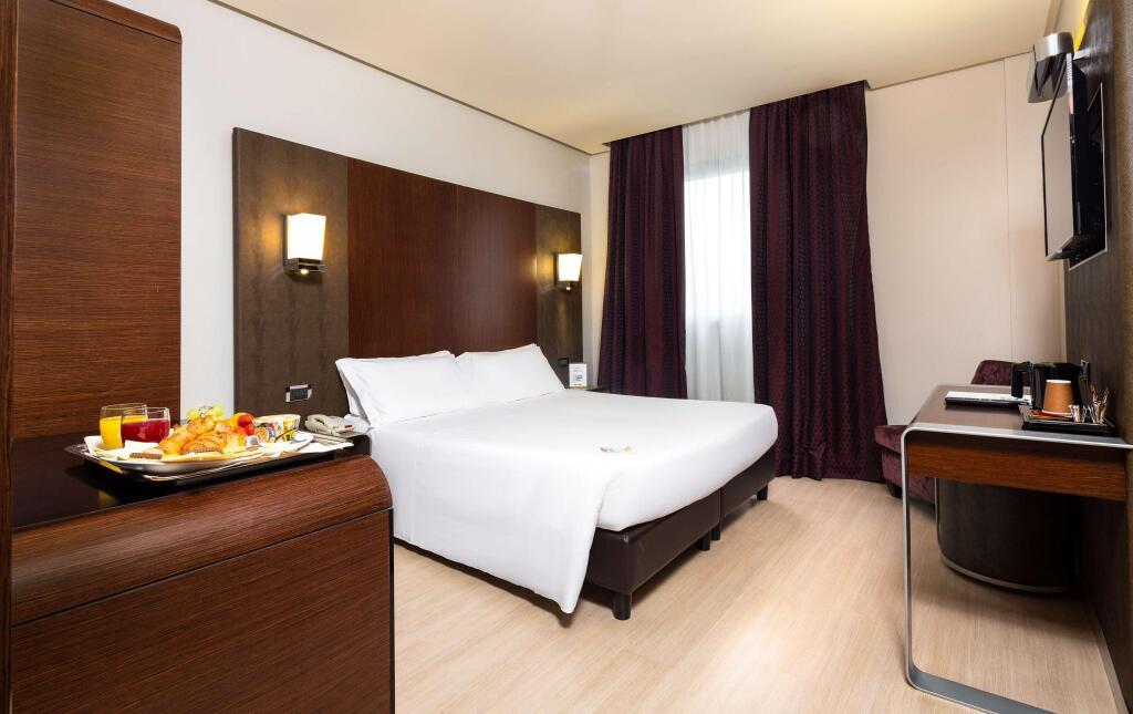 hotel image 35