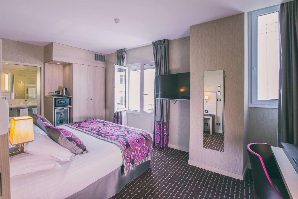 hotel image 16