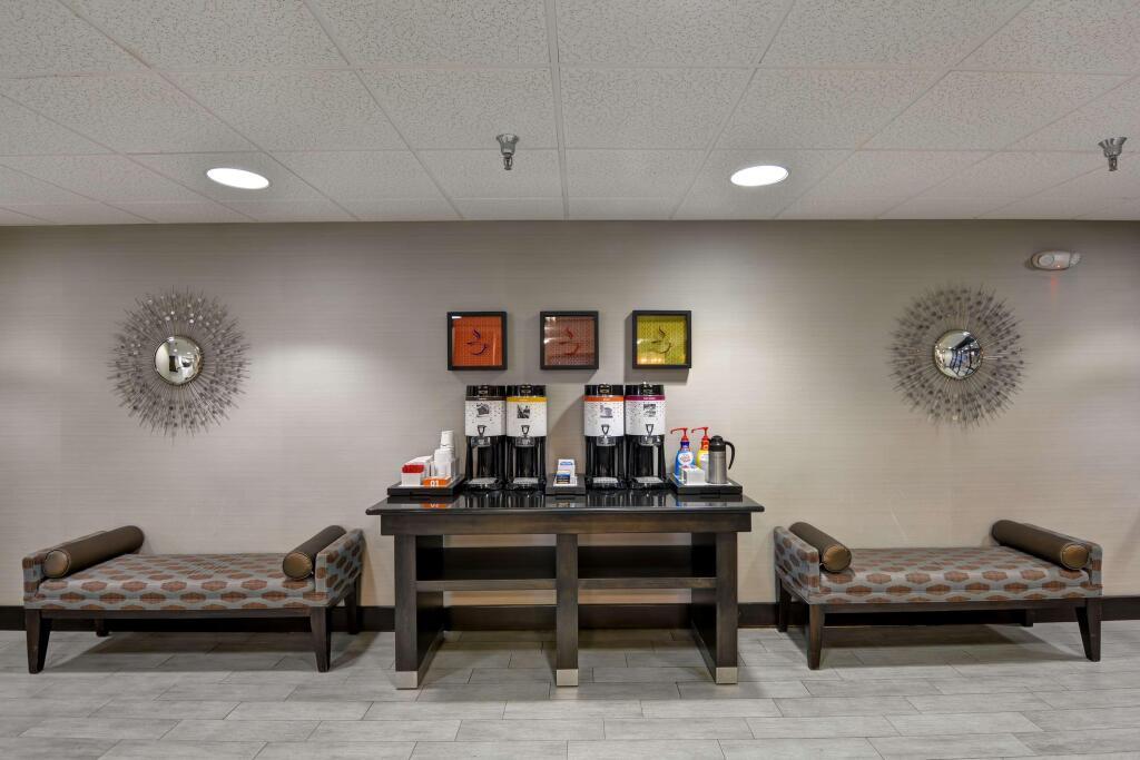 hotel image 9