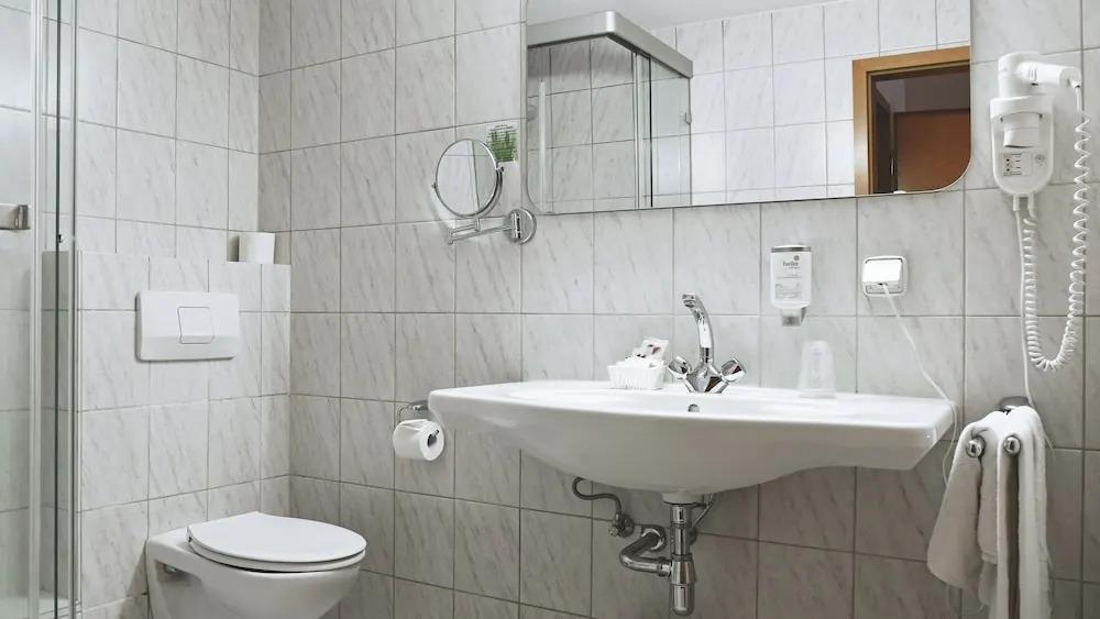 hotel image 12