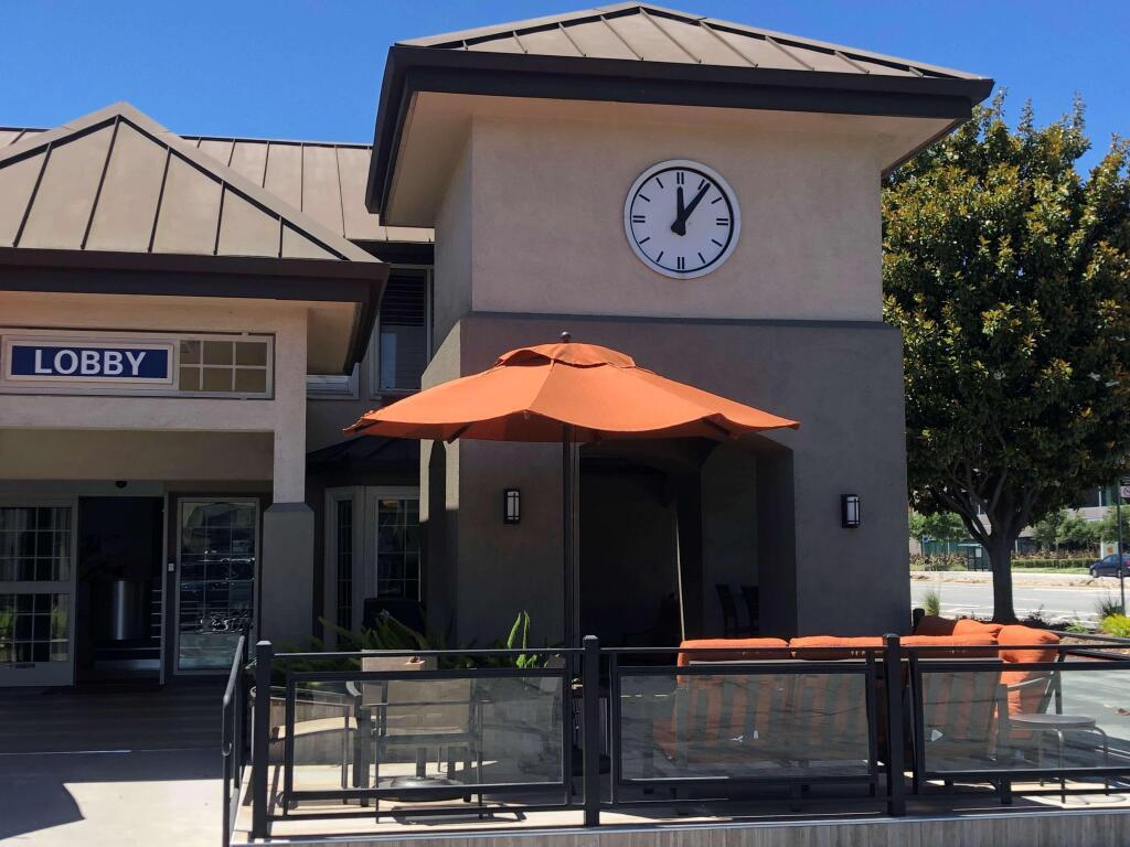 hotel image 12