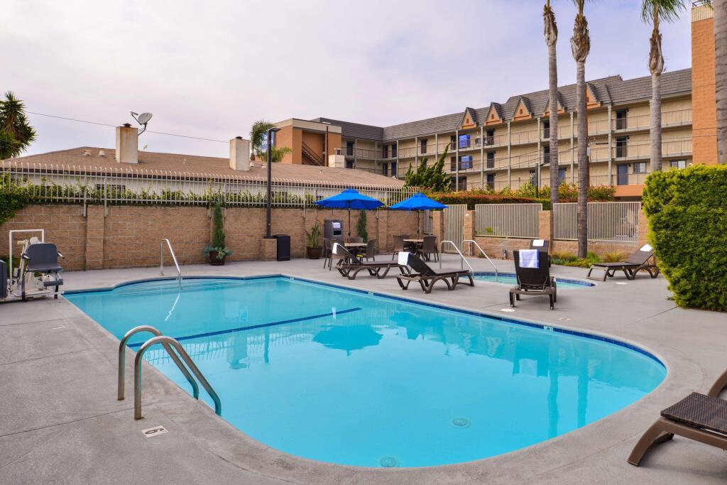 hotel image 16