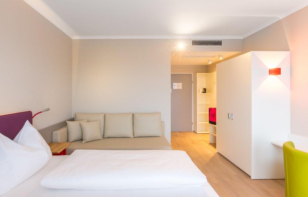 hotel image 13