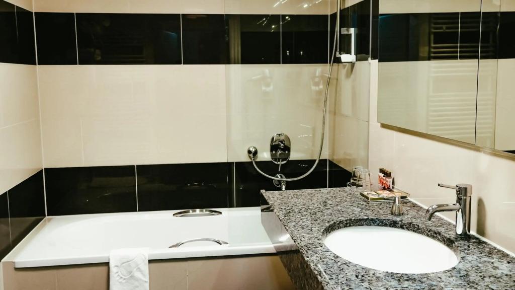 hotel image 7