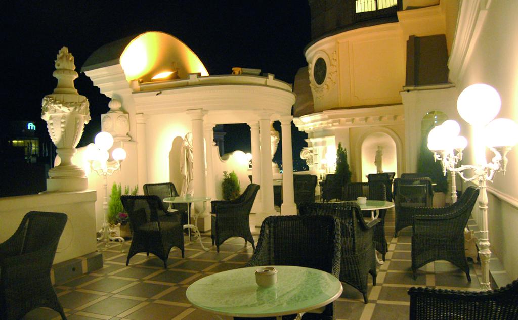 hotel image 10