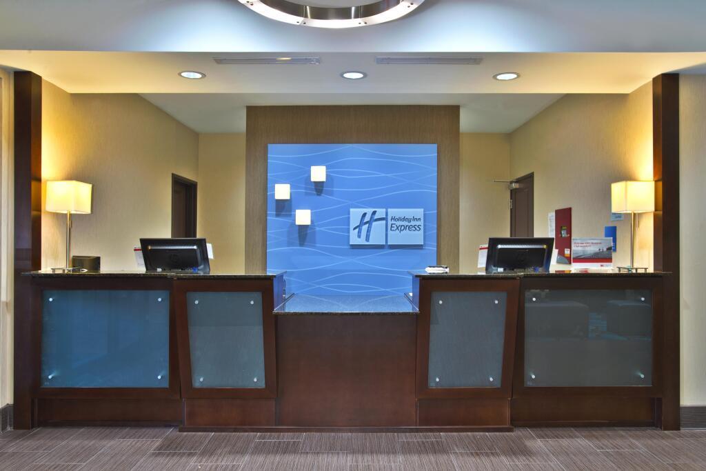 hotel image 13
